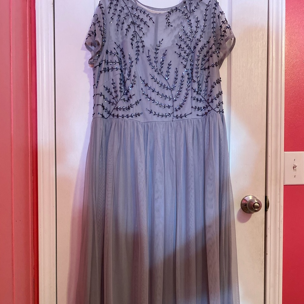 SILVER SHORT SLEEVE PROM DRESS WITH FLOWY SKIRT